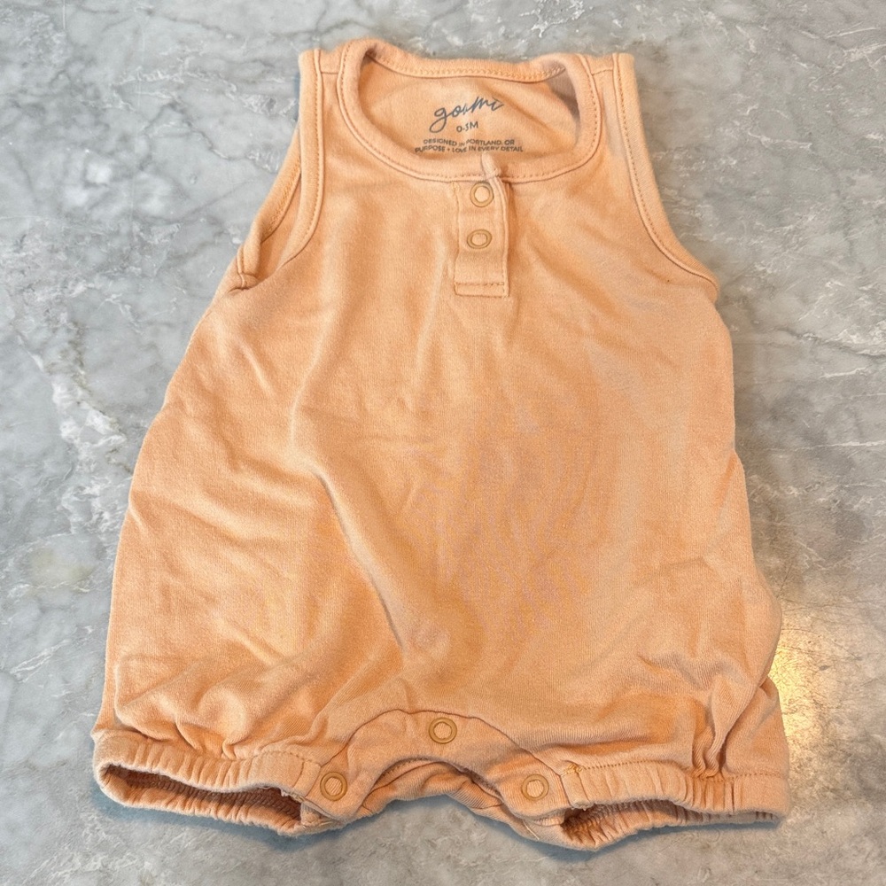Goumi kids Sleeveless Baby Romper